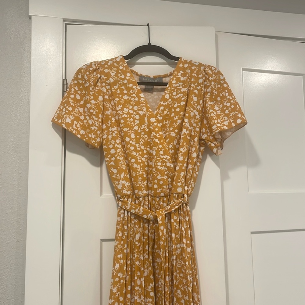 Women’s midi dress